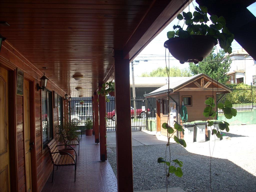 Apart-Hotel Colonia-Koenigsberg Estacionamiento Deptos Completos Ubicado En El Centro De Valdivia Aire Acondicionado المظهر الخارجي الصورة