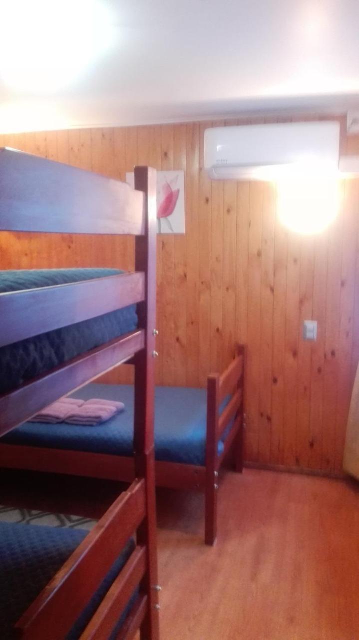 Apart-Hotel Colonia-Koenigsberg Estacionamiento Deptos Completos Ubicado En El Centro De Valdivia Aire Acondicionado المظهر الخارجي الصورة